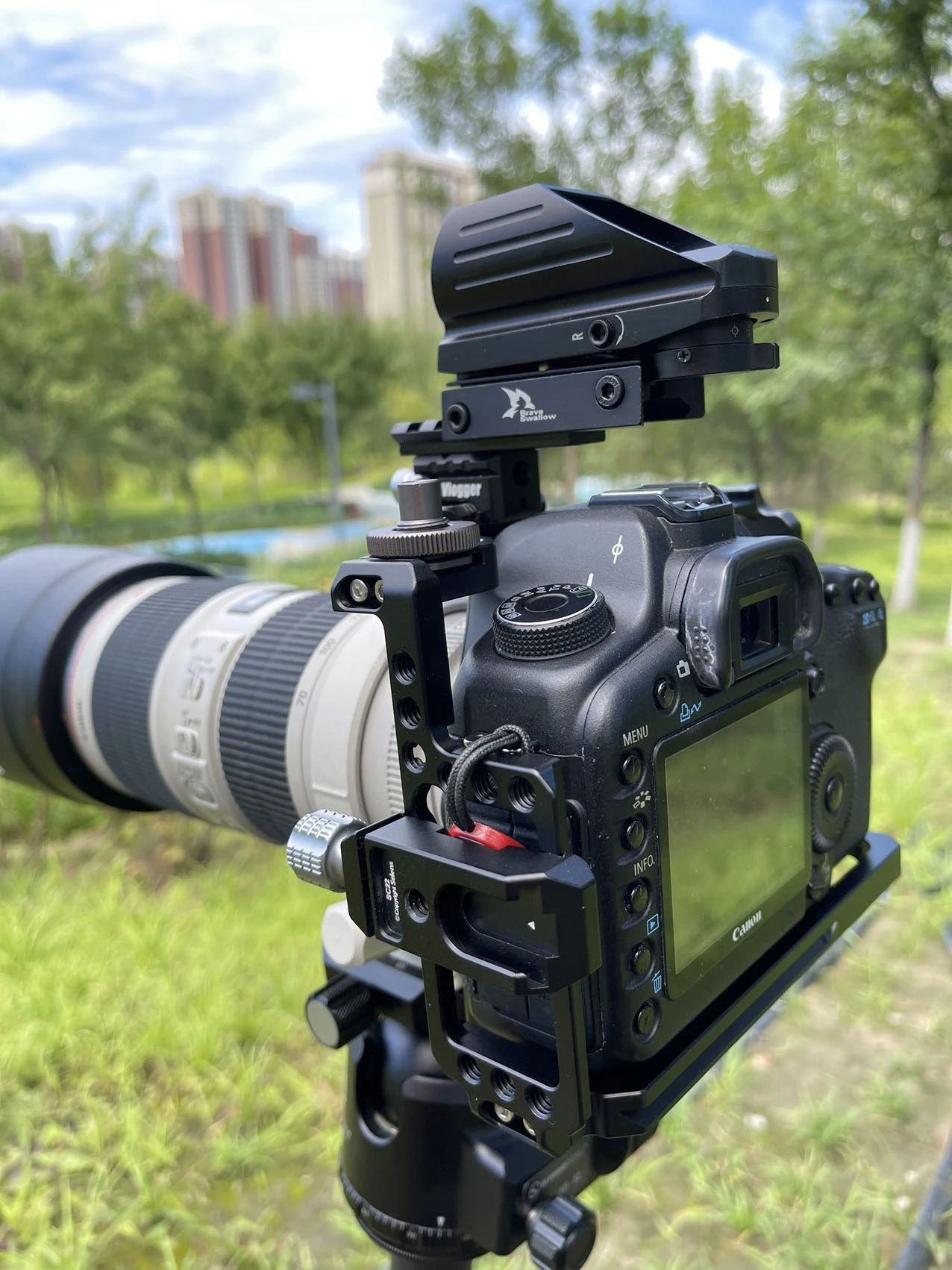 Reflex Lens Aperture Viewfinders Camera Hot Shoe Interface Red