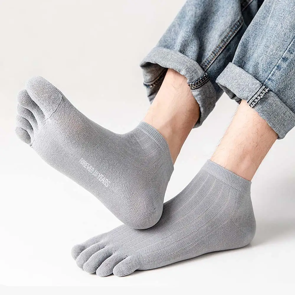 

Thin Simple Short Tube Socks Women Striped Sweat Absorbing Five-Finger Socks Split Toe Socks Sport Hosiery Men Socks