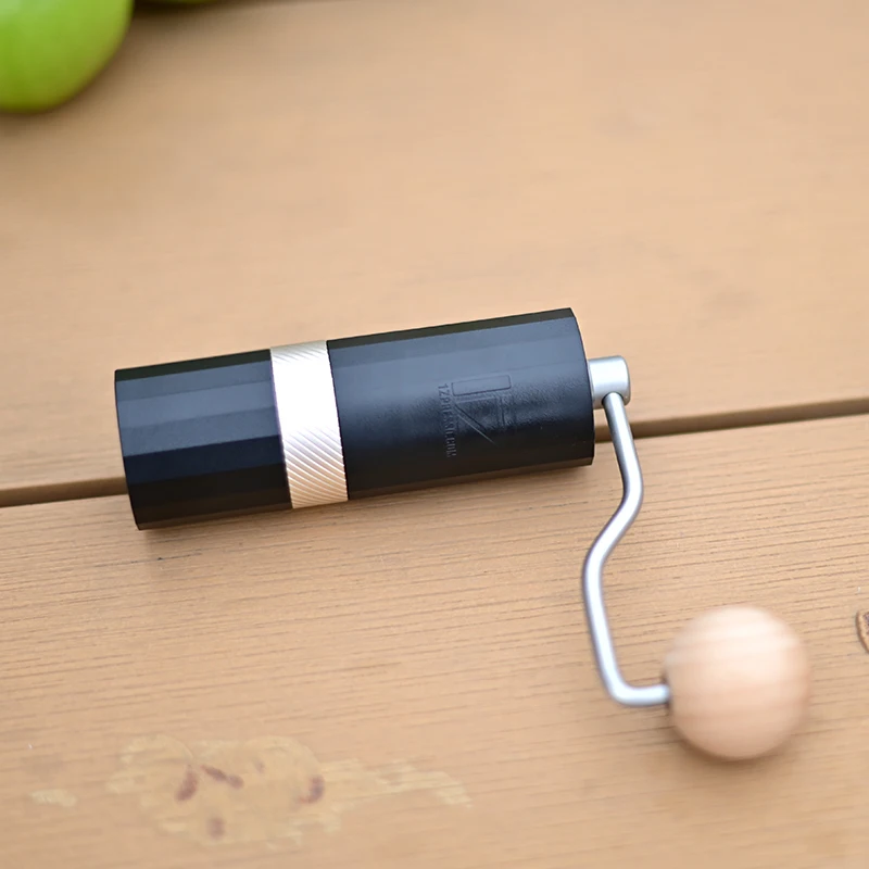 مطحنة قهوة يدوية 1zpresso Q Air