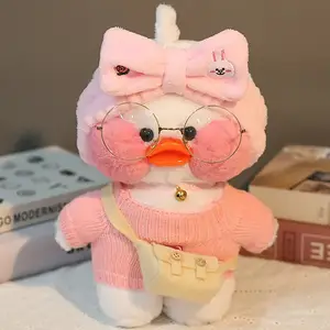 Canard de dessin animé avec couteau en peluche peluche animal