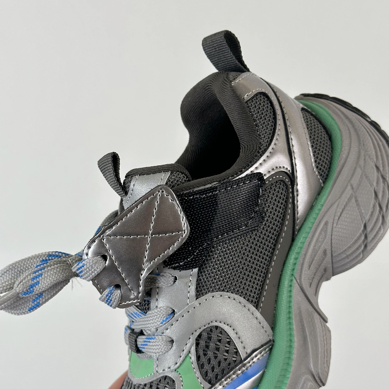 Spring Children's Sports Shoes Boys' Super Soft Comfortable Outdoor School Girls Lightweight Running Shoes 26-37 Size