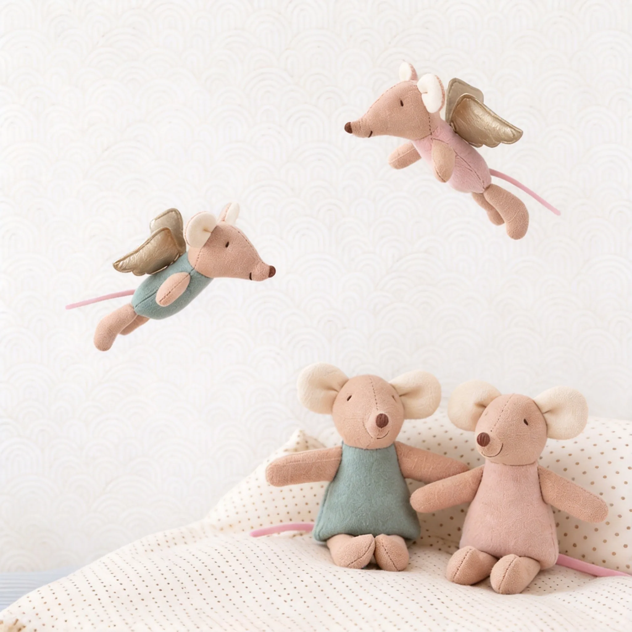 Nordic Style Fabric Art Angel Wings Mouse Doll - Cute Thumb Doll Rag Decoration and Zodiac Birthday Gift