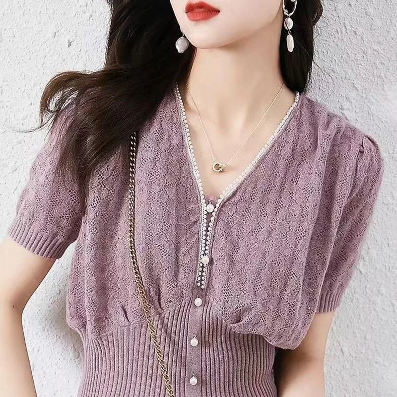Fashion V-Neck Solid Color Beading Casual Blouse Women's Clothing 2024 Summer New Loose Commute Pullovers Chic Shirt