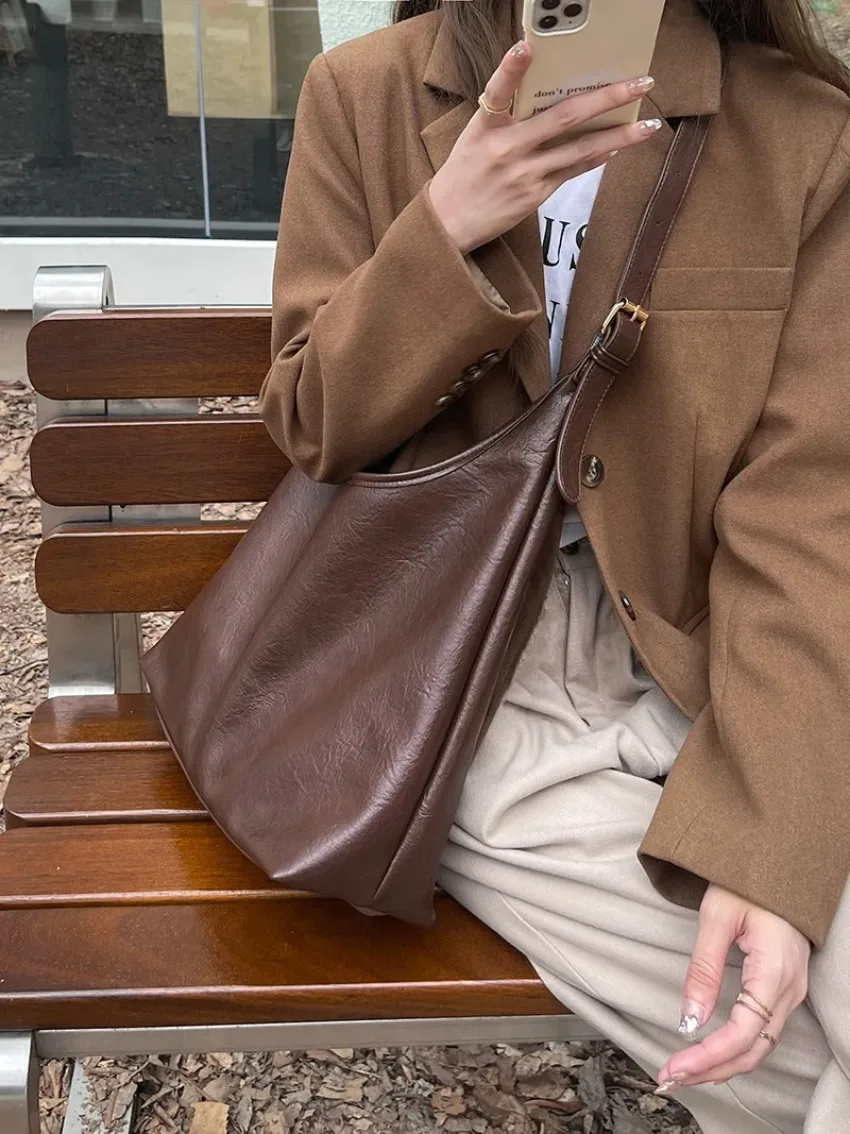 2024 Capacity Cross Bags for Women High Quality Soft Leather Tote Bag Simple Solid Luxury Designer Female Shoulder Bag