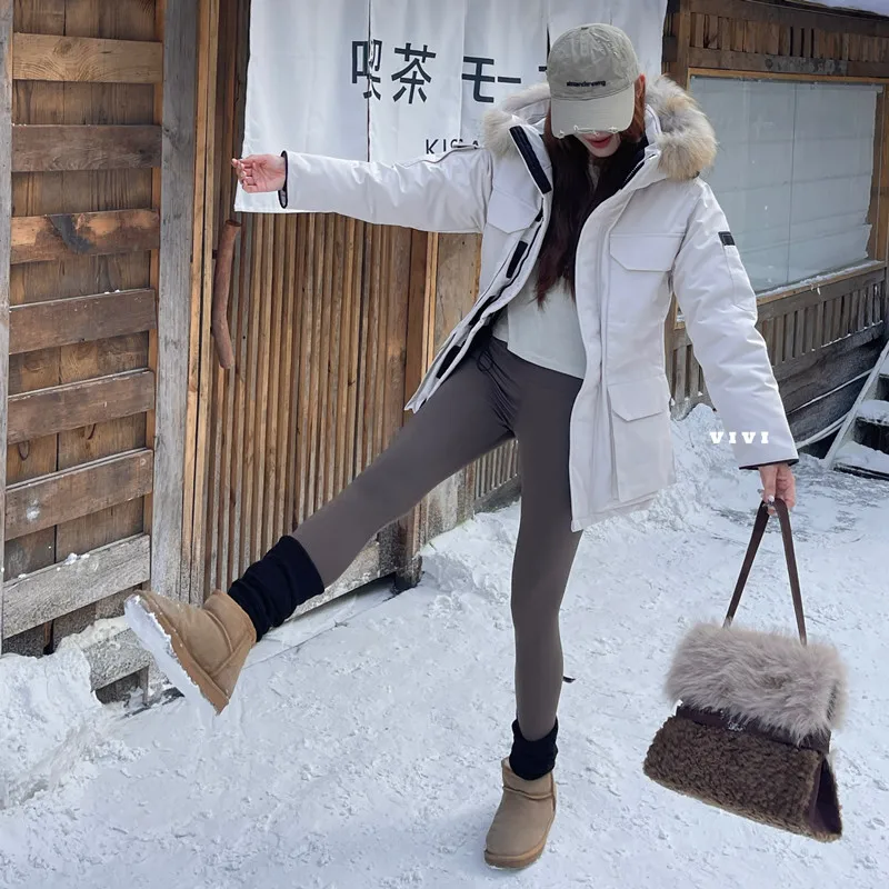 Luxury Fur Tote Bags for Women Fluffy Soft Plush Shoulder Bag 2025 Designer Handbags and Purses Autumn Winter Bucket Shopper New