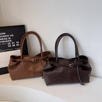 Ladies' Retro Large-Capacity New Autumn and Winter Niche Design Single Shoulder Underarm Bag Casual Work Commute Bag