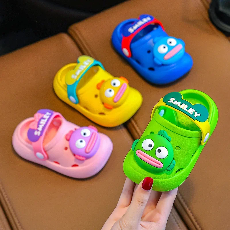 Children's Indoor Summer Slippers Anti-Slip Soft Bottom Cartoon Clog Shoes for Boys And Girls Baby Booties Casual Footwear