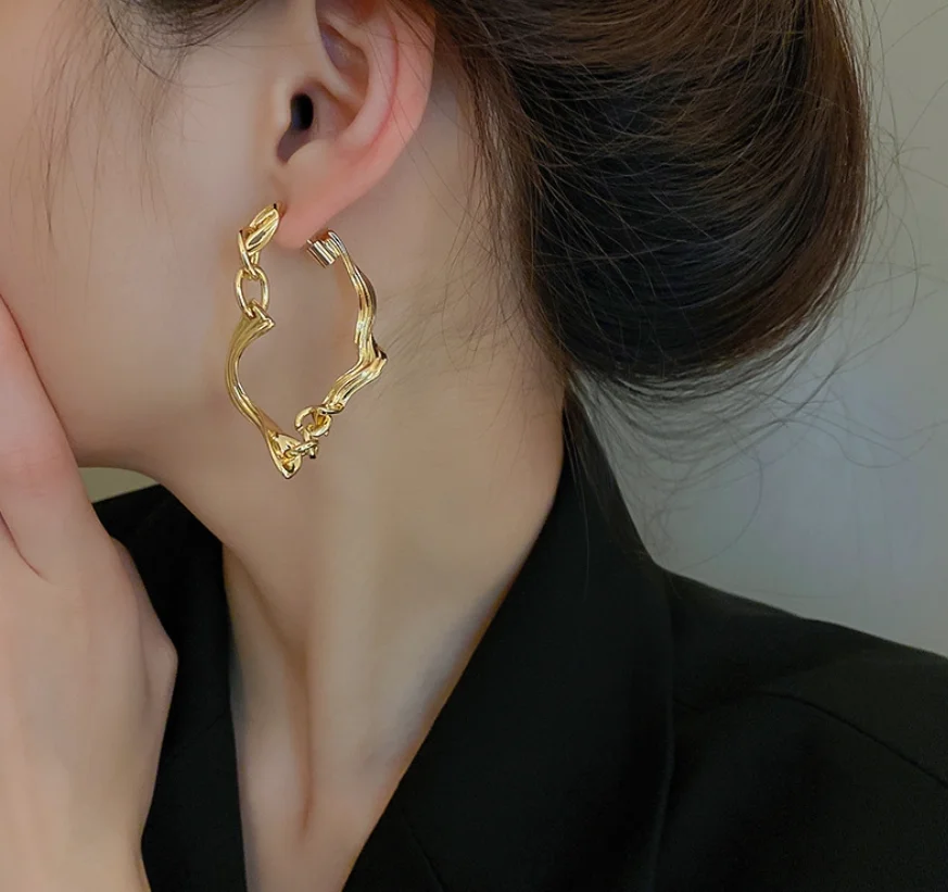 S925 silver needle stripe twisted geometry Baroque alloy simple design Earrings for women Fashion Jewelry