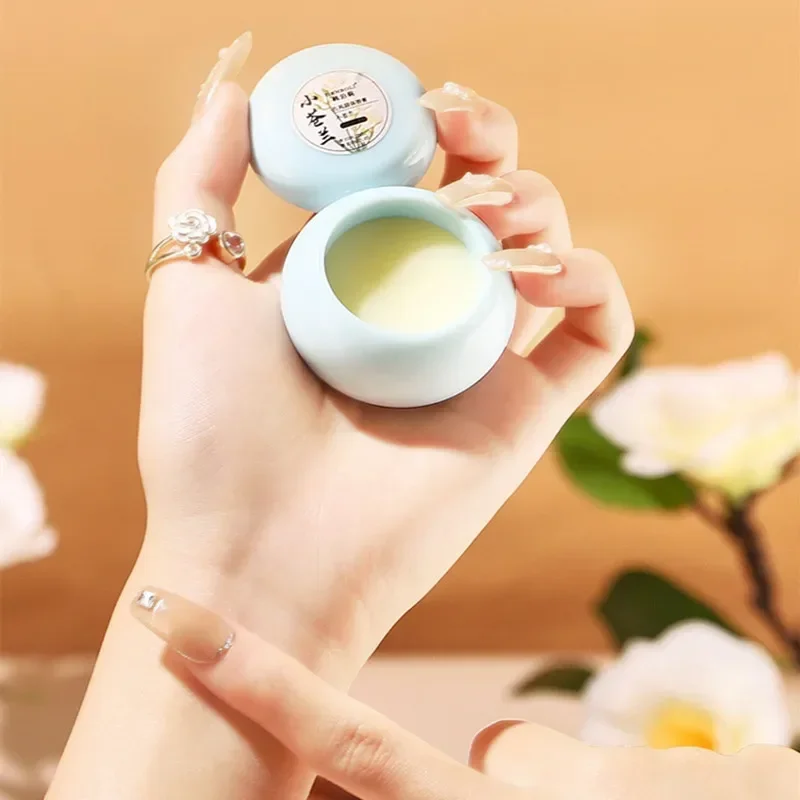 Long-lasting Solid Balm Fresh Fragrance Deodorant Stick Perfume Women Solid Perfume Balm Stick Portable Mild solid perfume