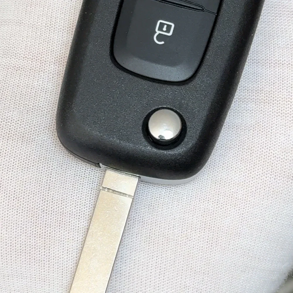 Flip Car Key Shell Case Cover For Renault Megane3 Logan2 Kadjar Captur Symbol Dacia Duster CWTWB1G767