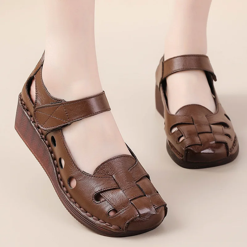 Women Gladiator Black Baotou Sandals Genuine Cow Leather Hollow Shoes Ladies Casual Soft Bottom Flats Summer female Beach Sandal