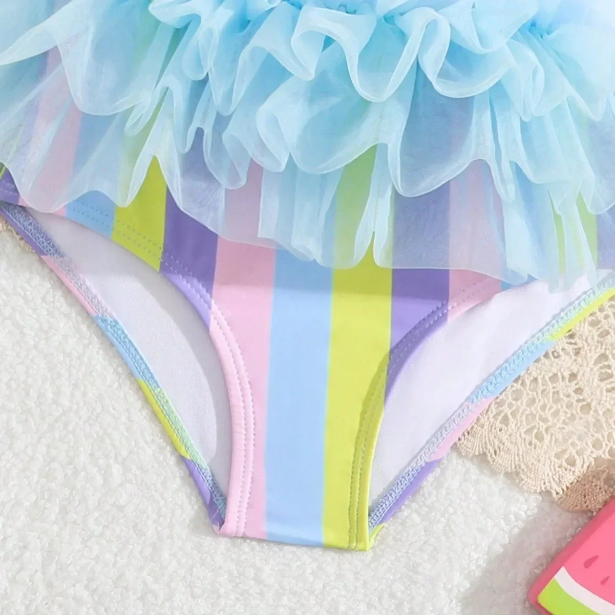 Europe And The United States Hot Selling Children's Swimsuit Mesh Ruffle Cute Girl Rainbow Printed Swimsuit One-Piece Bikini