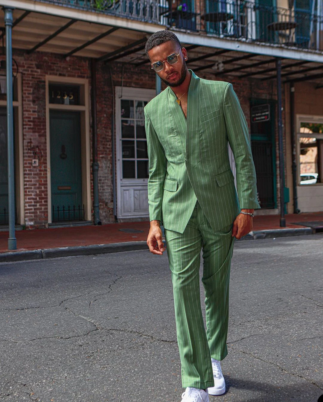 Men Suit Tailor-Made 2 Pieces Green Pinstripe One Button Causal Suit Business Wedding Daily Prom Tailored
