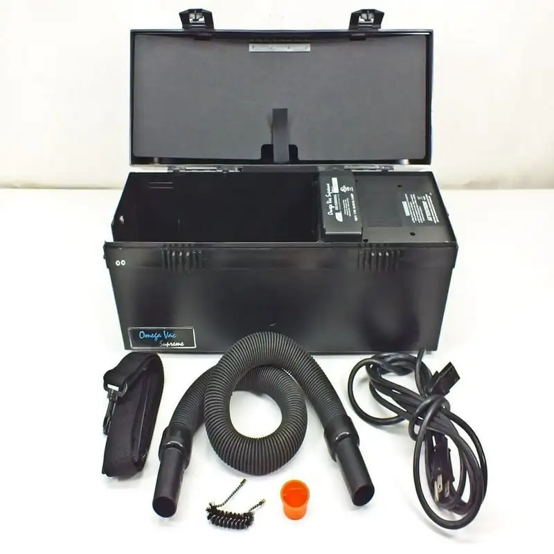 

Vacuum, Black