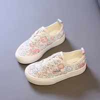 Girls' floral canvas shoes 2024 spring new baby soft soles non-slip shoes children's low-top casual shoes for kids 4