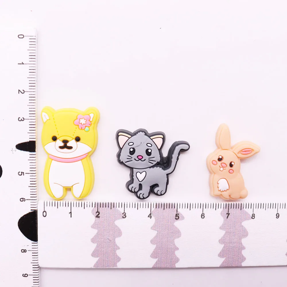 33 Kinds 1Pcs Animals Dog Rabbit Cat Giraffe PVC Garden Shoe Charms Shoes Decorations Clog DIY Wristband Kids Gift