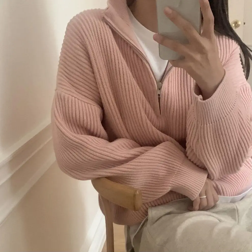 

Thick Sweater Women Autumn Winter Vintage Turn-Down Collar Zipper Loose Lantern Sleeve Pullover Solid Female Knitwear Top