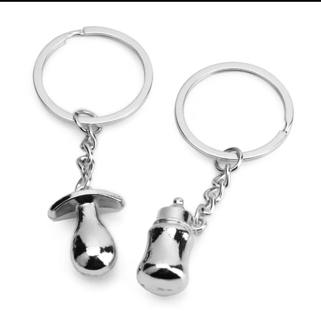 

One Pair Zinc Alloy Silver Plated Lovers Bottles And Pacifiers Couple Keychain Fashion Keyring Key Fob Creative Key Chain