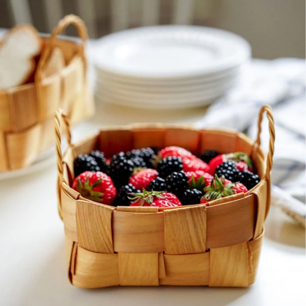 Desktop Storage Basket Fruit Vegetable Basket Bread Basket Hand Woven Bamboo Picnic Basket With Handle Sundries Organizer Decor 2
