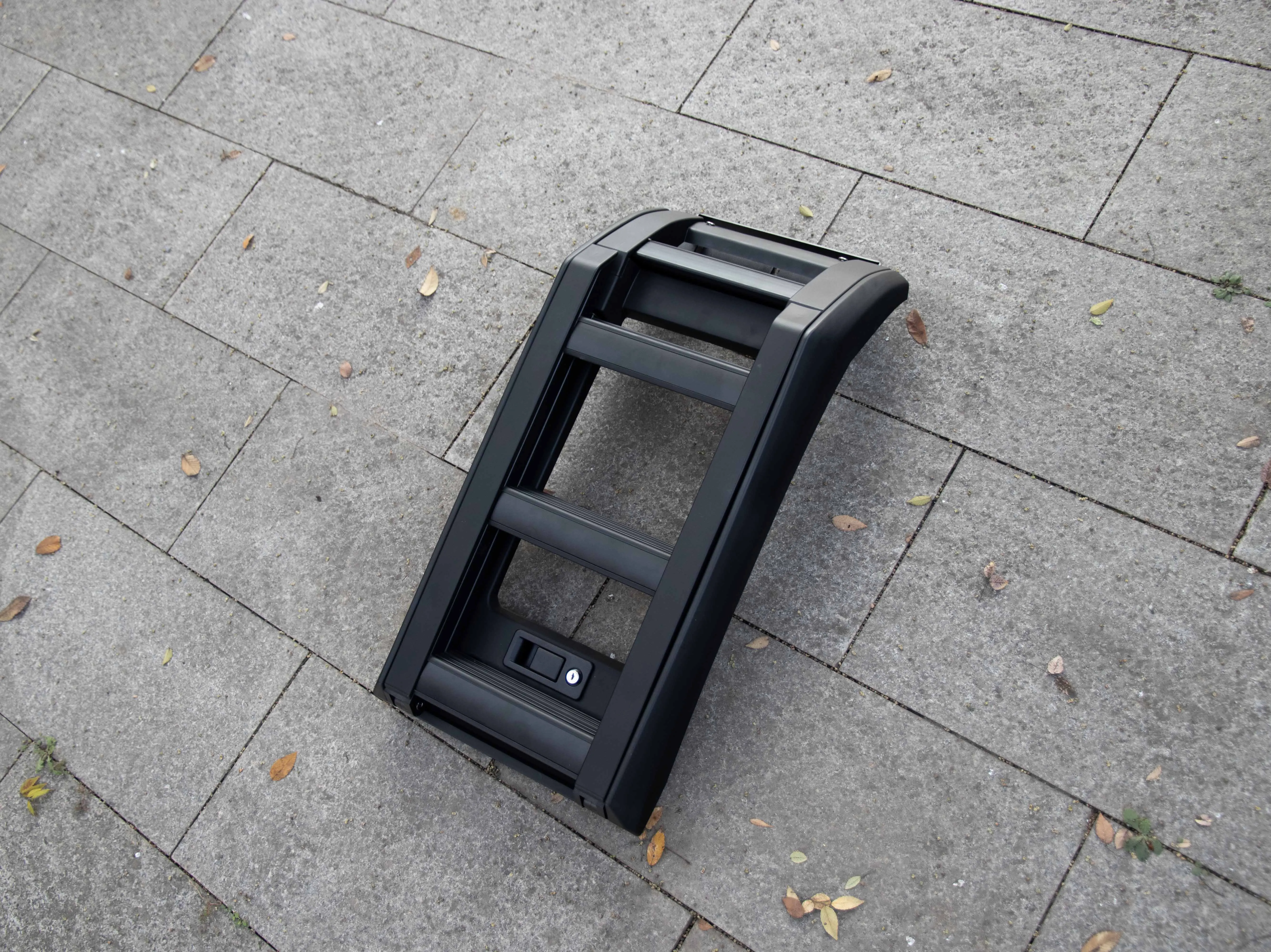 JETOUR T2 TRAVELER Car Telescopic Side Ladder For Land Rover De-fender 90 110 Folding Roof Ladder