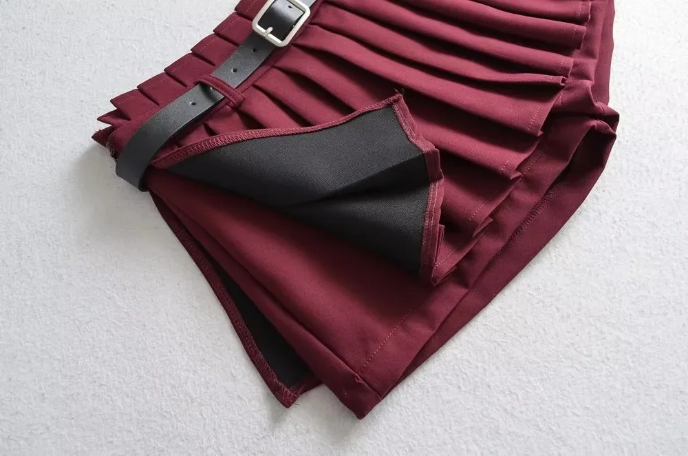 Low Waist Slim Mini Pleated Skirt For Women 2025 Summer Casual Black Belt Skirts Babes Fashionable Solid Une Jupe Ligne