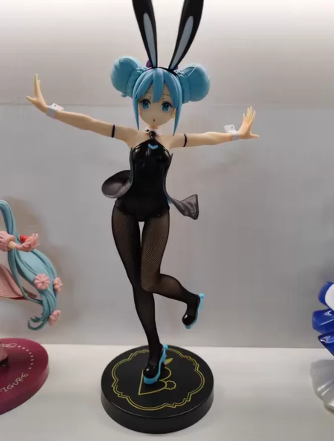 2024-vocaloid-hatsune-miku-action-figure-collection-anime-original-desktop-ornaments-kawaii-miku-model-collectible-kid-gifts