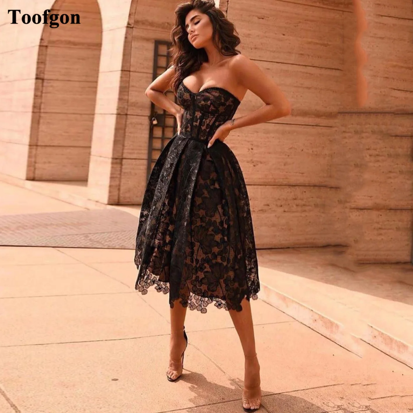 

Toofgon Black Lace Nude Lining Short Prom Gowns Formal Homecoming Dresses A Line Tea-Length Sweetheart Women Evening Dress