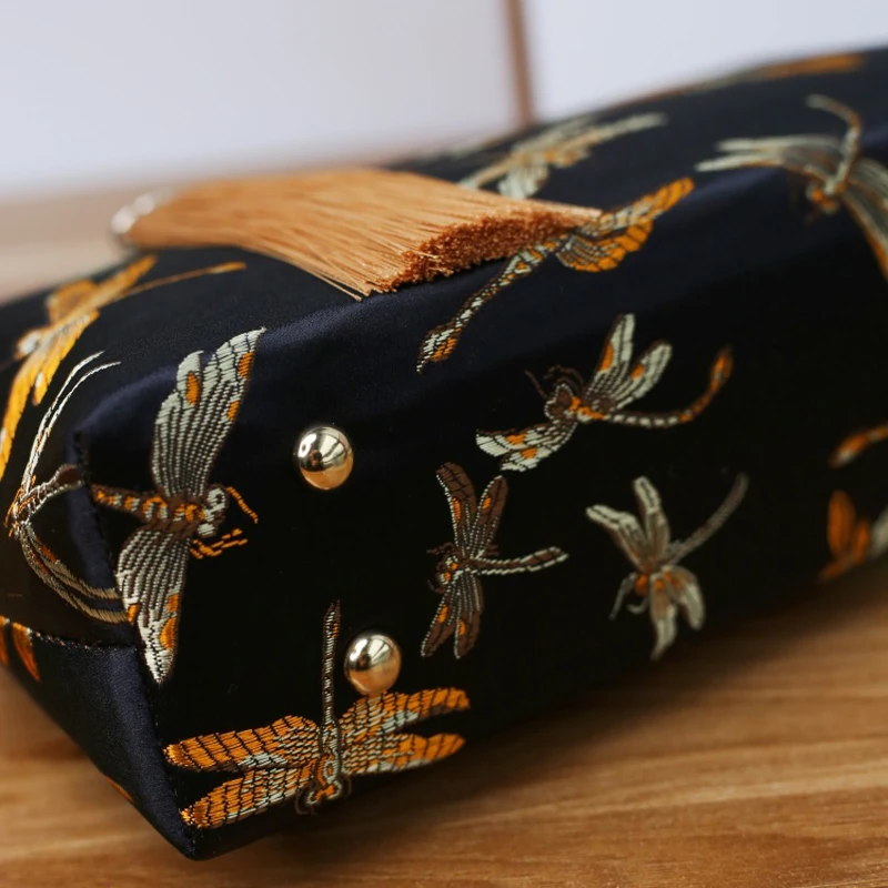 Vintage Fringe Tassel Metal Shell Lock Bags Mother Gift Bag Chain Women Shoulder Crossbody Hand Bags Women's Handbags Purses