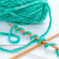 100g/Ball/ Chenille Velvet Yarn Knitting Wool Thick Plush Chunky Crochet Threads DIY Sweater Scarf Blankets 2