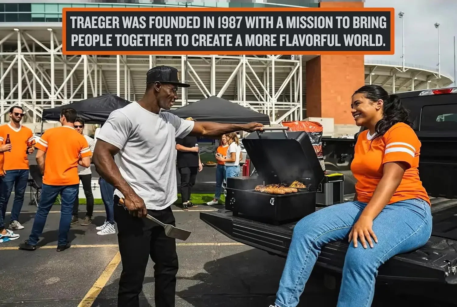 Traeger Grills TFT18KLD Ranger Portable Wood Pellet Grill and Smoker Electric Tabletop Pellet Smoker with Digital Arc Controller