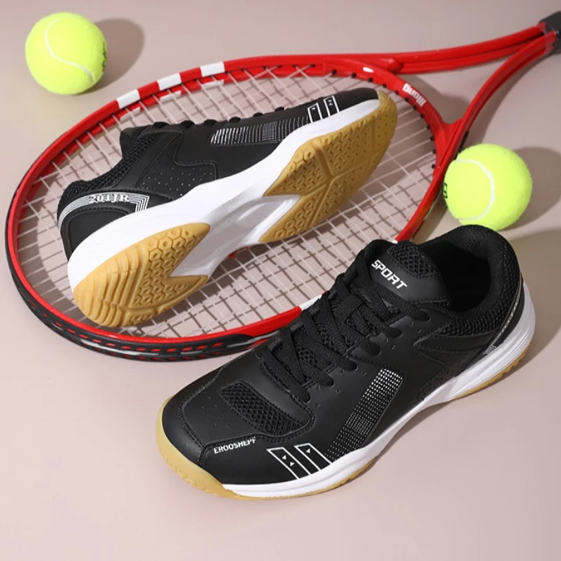 New Men's Round-toe Tennis and Table Tennis Shoes Round-toe Color-matched High-quality Soft-soled Comfortable Sports Shoes