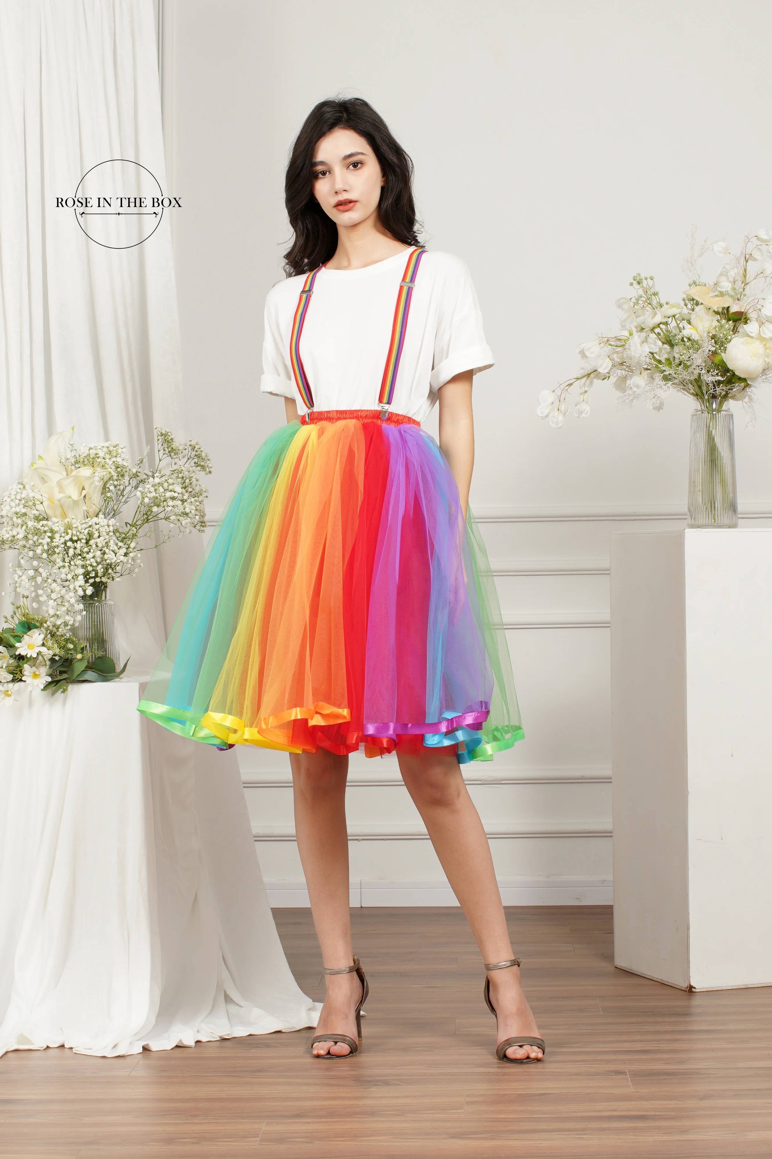 Gonna in tulle arcobaleno multistrato