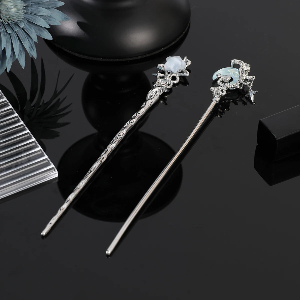 1pc New Chinese Ancient Hairpin Silver Star Moon Hair Stick Elegant Cool Hair Fork Headpiece Girl Female Hair Styling Tool
