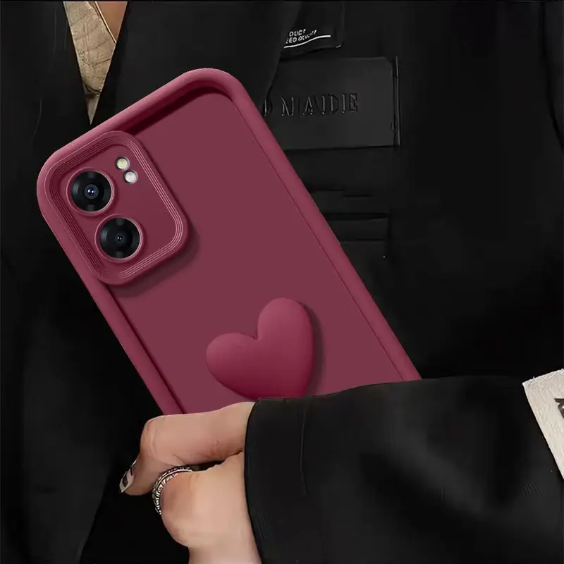 3D Love Heart Matte Silicone Phone Case - Soft and Durable Cover