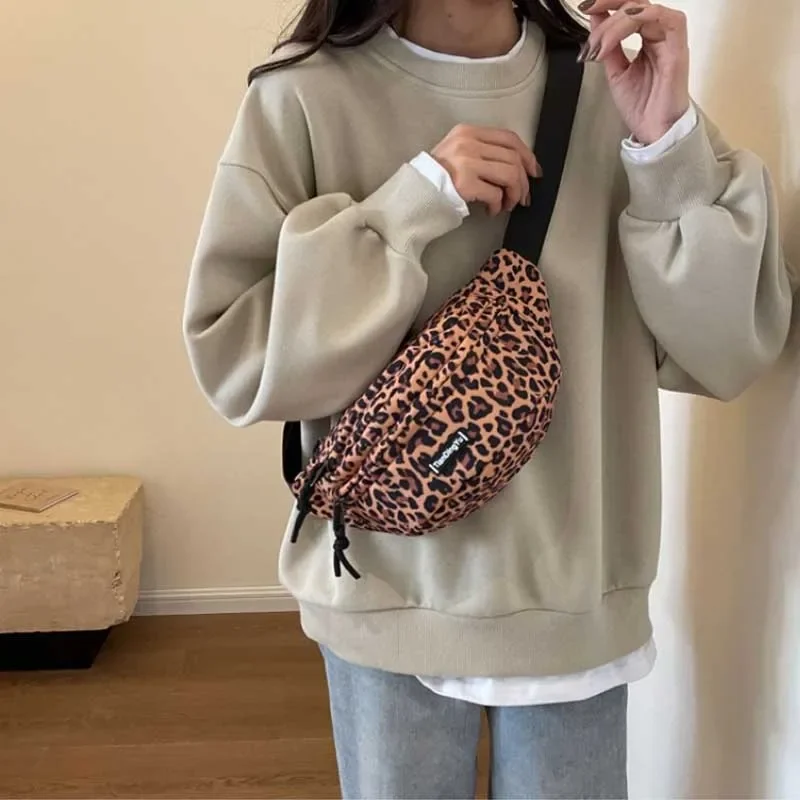 Waist bag Chest bag Crossbody bag Vintage Leopard Printed Fanny Packs For Women Fashion Zebra Stripe Waist Bag Portable Female Waist Pack Lady Crossbody Chest Bag