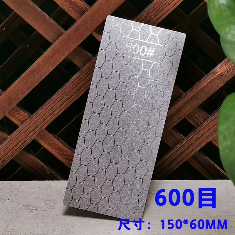 -600