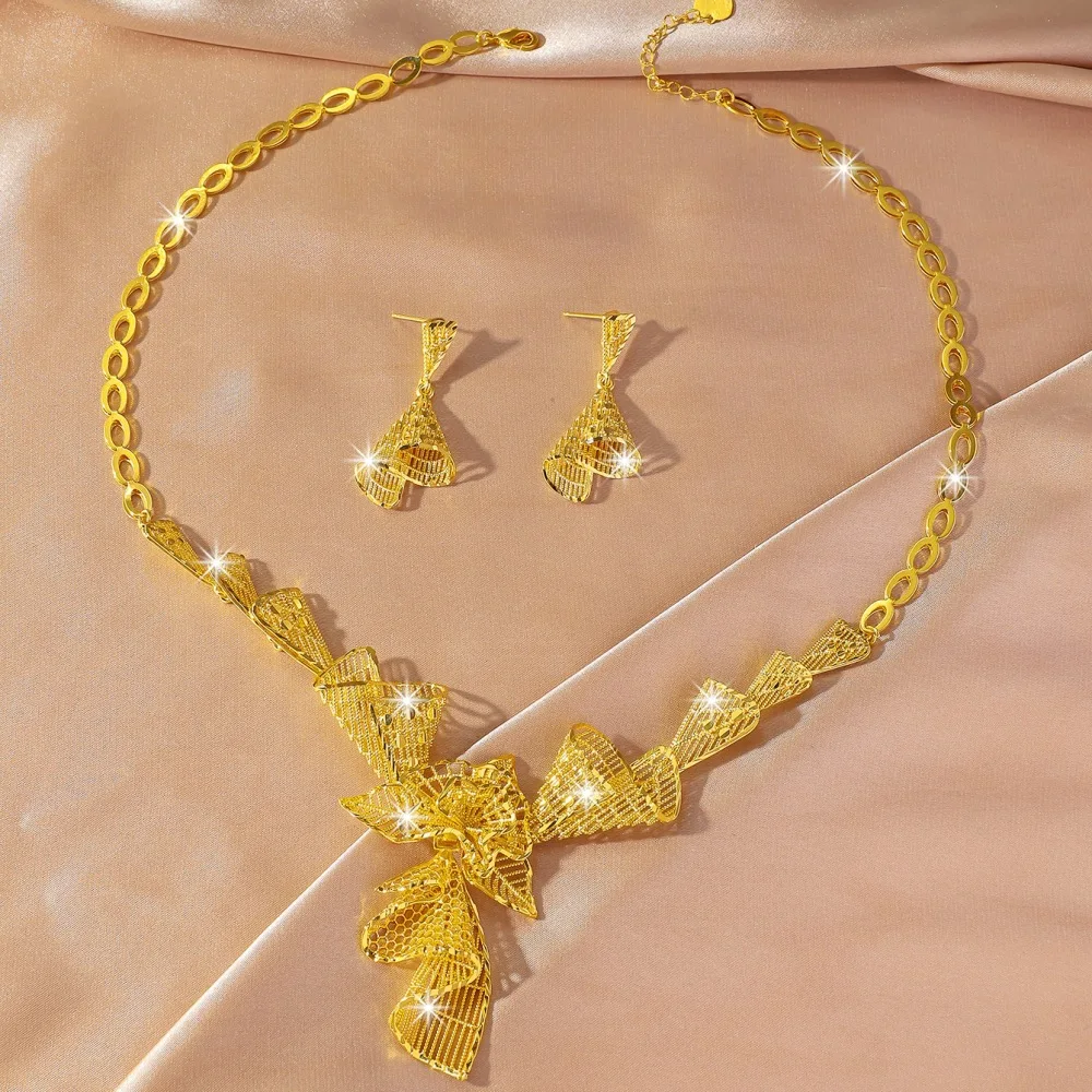 Middle East Cross-border Bride Unique Flowers 24K 9999 Real Gold Necklace Women's Earring Set Light Luxury Wedding Set Chain