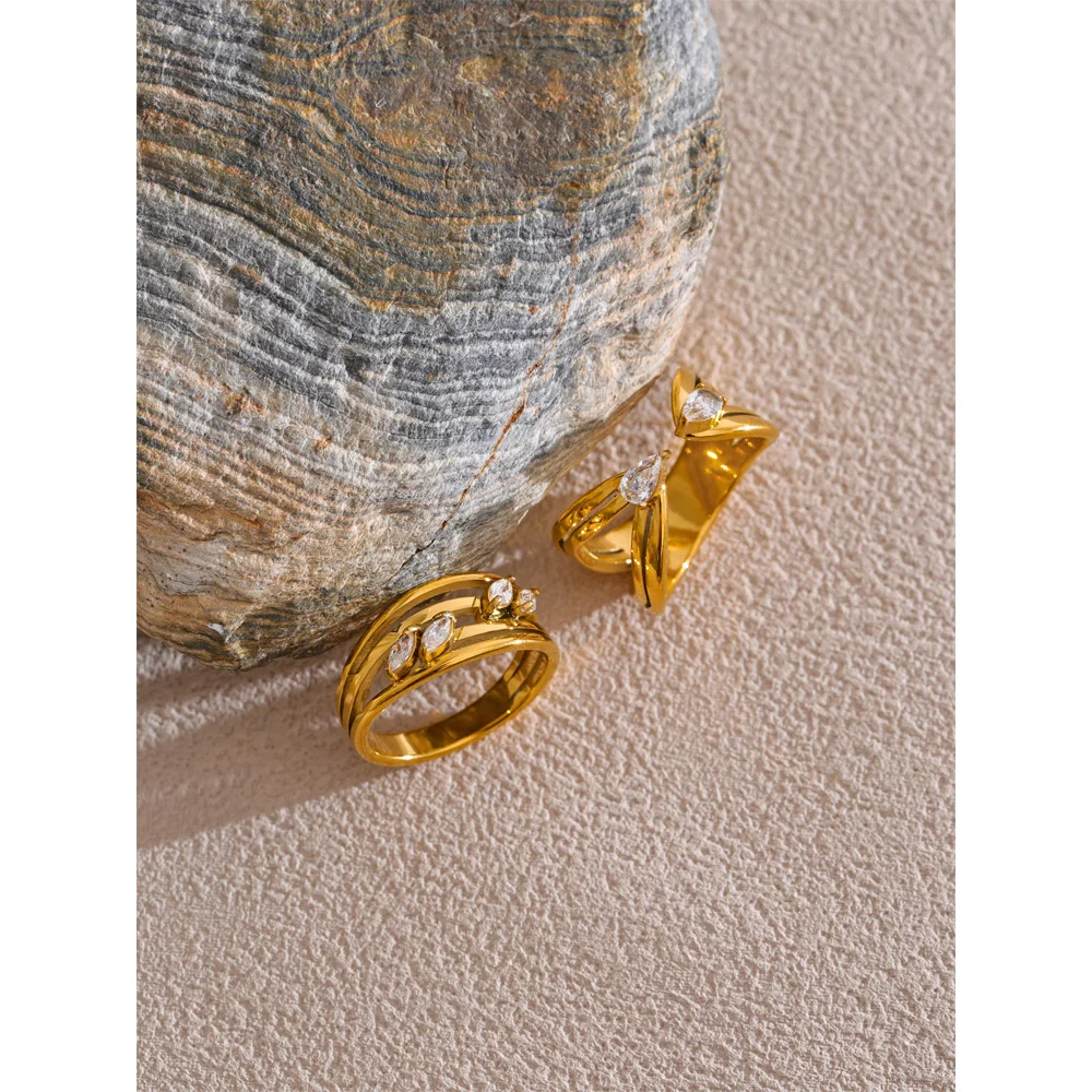 Yhpup Ring Golden Delicate Stainless Steel