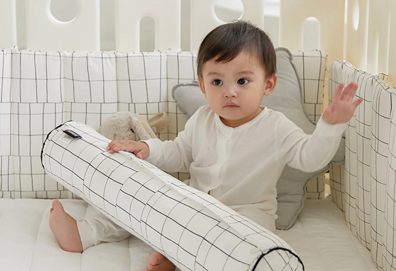 INS Korean Embroidery Baby Bumper Bed Crib Cot Protector Long Sleeping Pillow for Newborn Infant