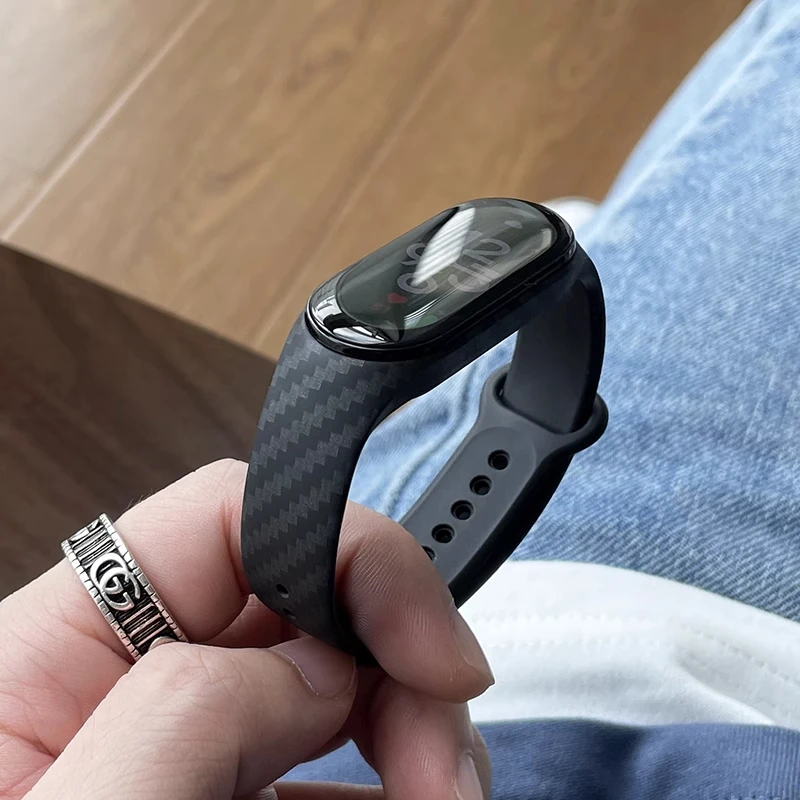 Carbon Fiber Straps for Smartwatch Wristbands - Premium Silicone Bracelet Accessories