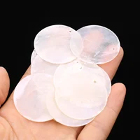 50pcs Natural Shell Beads Pendant Round Disc Mother of Pearl Shell Charms for Jewelry Making DIY Necklace Earring Accessories 2