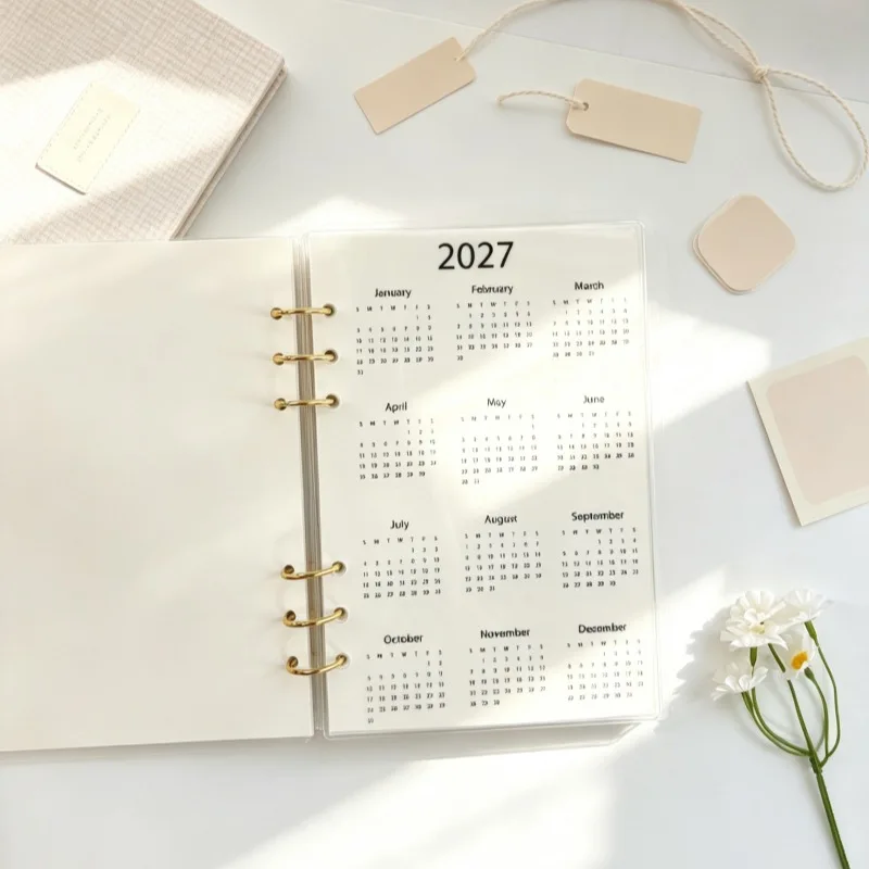 Calendario 2027 con divisori in acrilico A5/A6, pagine interne a sei fori per calendario a fogli mobili, indicatore per agenda del prossimo anno - immagine 4
