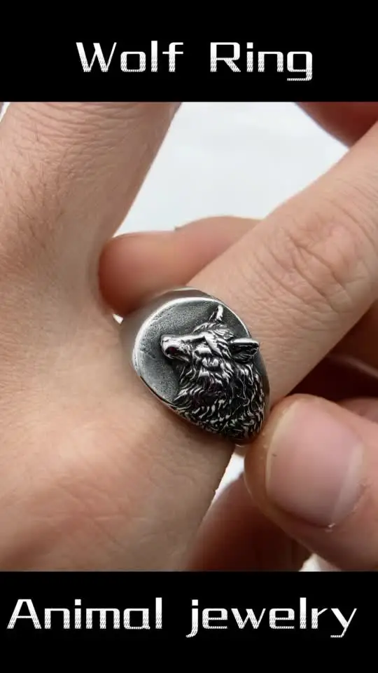 Wolf Head Silver Ring - 925 Sterling Silver Handmade Unisex Animal Jewelry, Fierce Nature-Inspired Gift, Unique Statement Ring for All