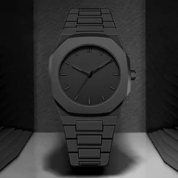 TOMI Men's Quartz Watch - Sleek Minimalist Design (Black scale)