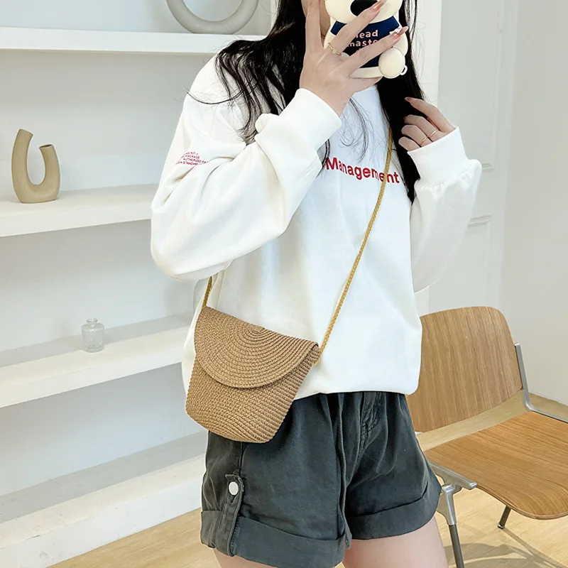 Flap Small Crossbody Shoulder Bag For Women Straw Woven Beach Bag Ladies Rattan Handmade Knitted Bucket Mini Purse and Handbags