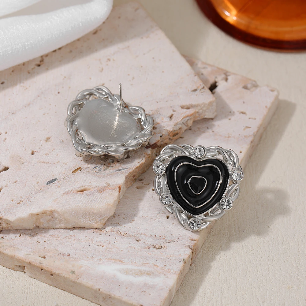 Twisted Winding Heart Stud Earrings for Women Silver Color Sparkle CZ Zircon Big Ear Studs Temperament Ear Jewelry Pendientes