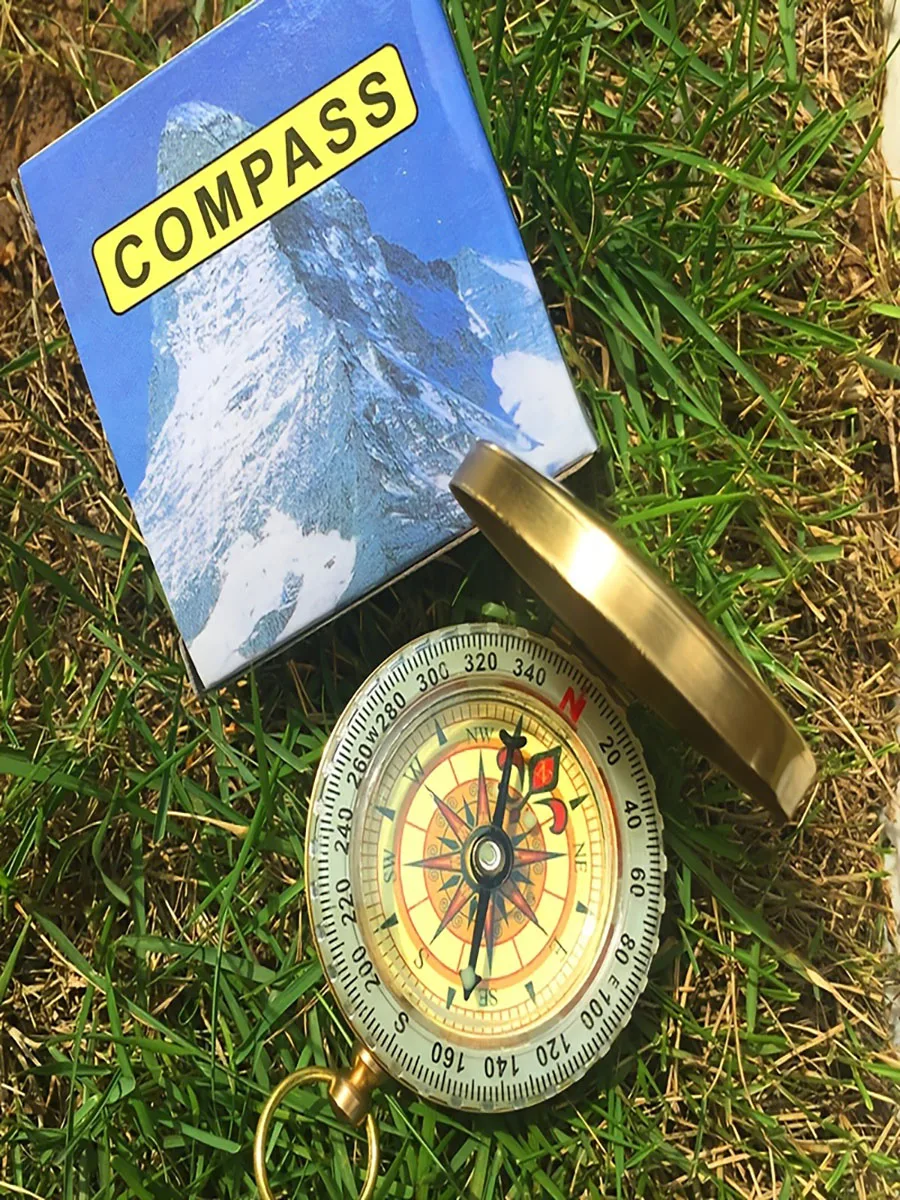 1 Stück G50 Kompass aus reinem Kupfer, Taschenuhr, Retro-Flip-Kompass, Outdoor-Bergsteigen, multifunktionaler leuchtender Kompass mit Abdeckung – Detail 2