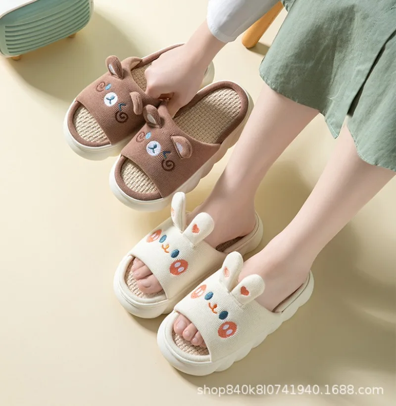 

Spring and Autumn Women's Linen Slippers Indoor Thick Sole Non Slip Cotton and Linen Slippers New Cute Home Couple Slippers