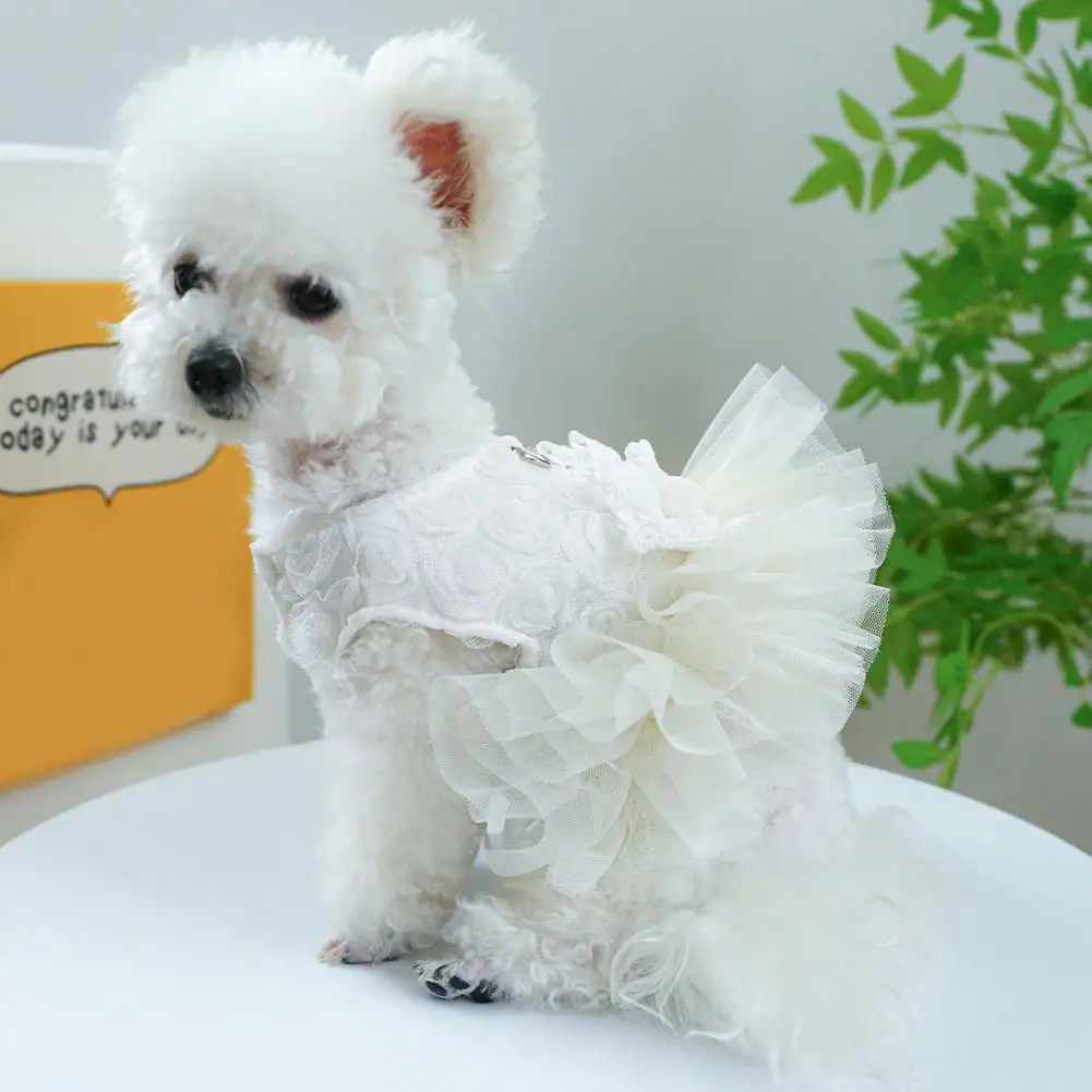 

Pet Dress Easy to Wear Fancy Dog Tulle Dress Charming Cats Dogs Mesh Princess Dress with Traction Ring Pet Supply