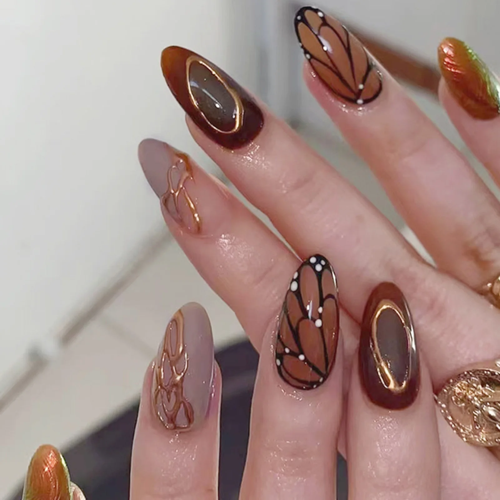 Y2K Star Press on Nails Unghie finte nere sfumate Unghie finte quadrate di  media lunghezza Disegni lunari per donne Ragazze Festa Uso quotidiano -  AliExpress, image size:1601x1601